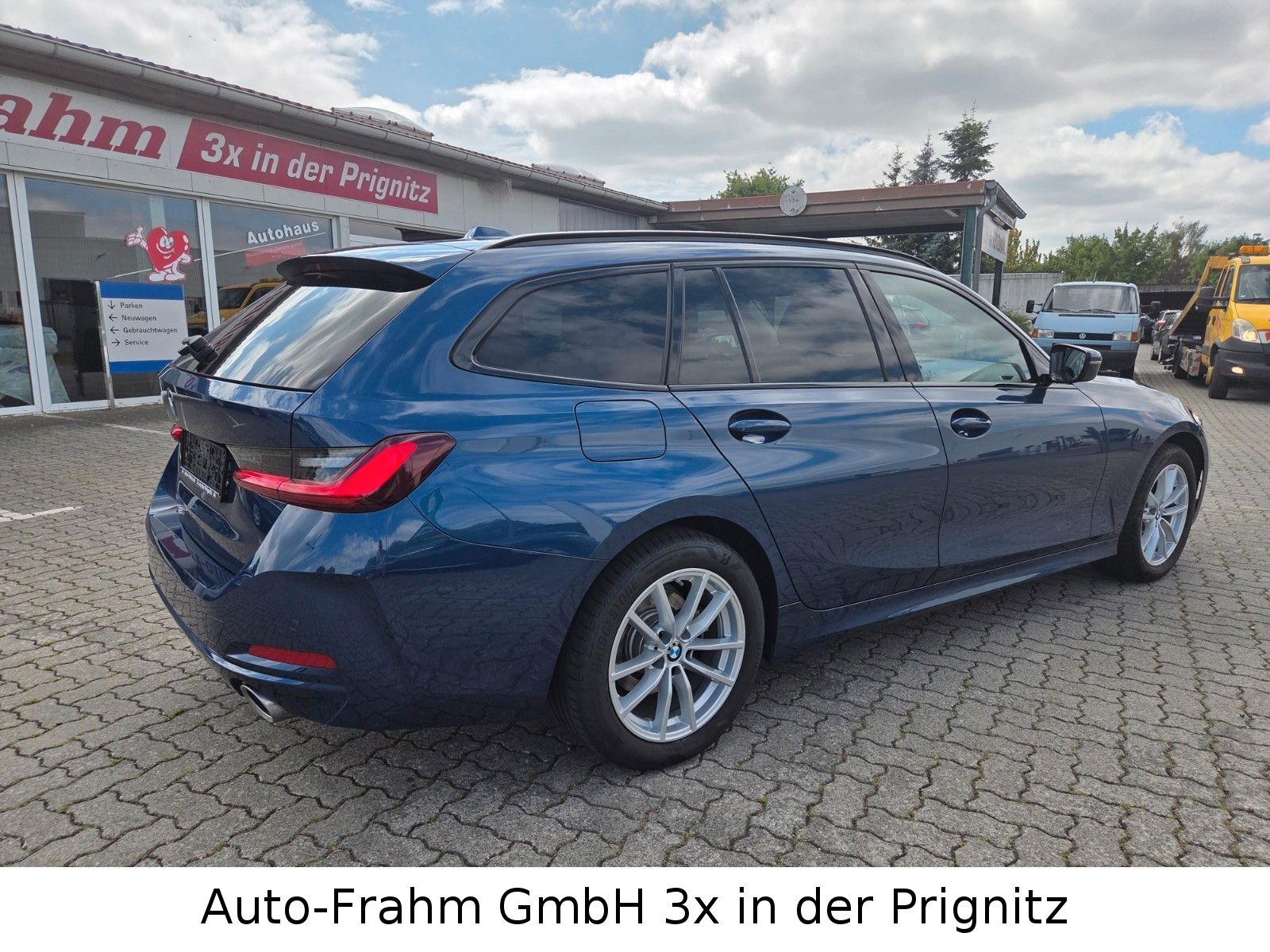 BMW 320 d xDrive - Samsaru's Car Outlet
