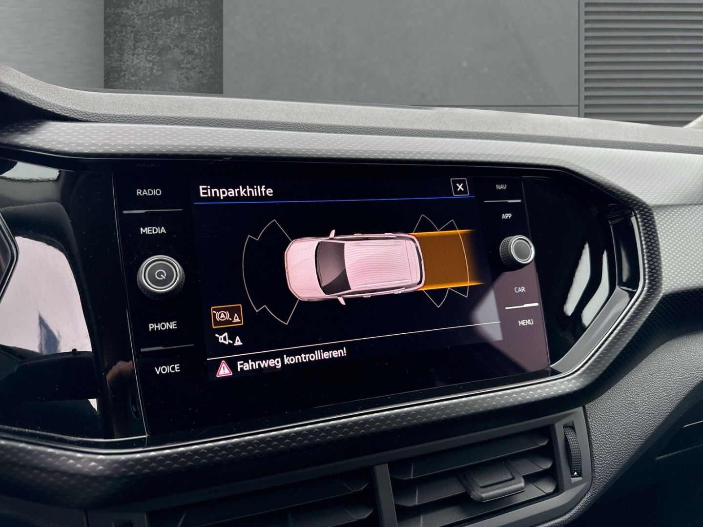 Volkswagen T-Cross 1.0 TSI - Samsaru's Car Outlet