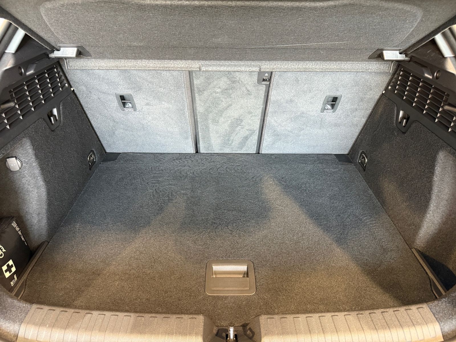 Audi A3 Sportback 35 TFSI S LINE - Samsaru's Car Outlet