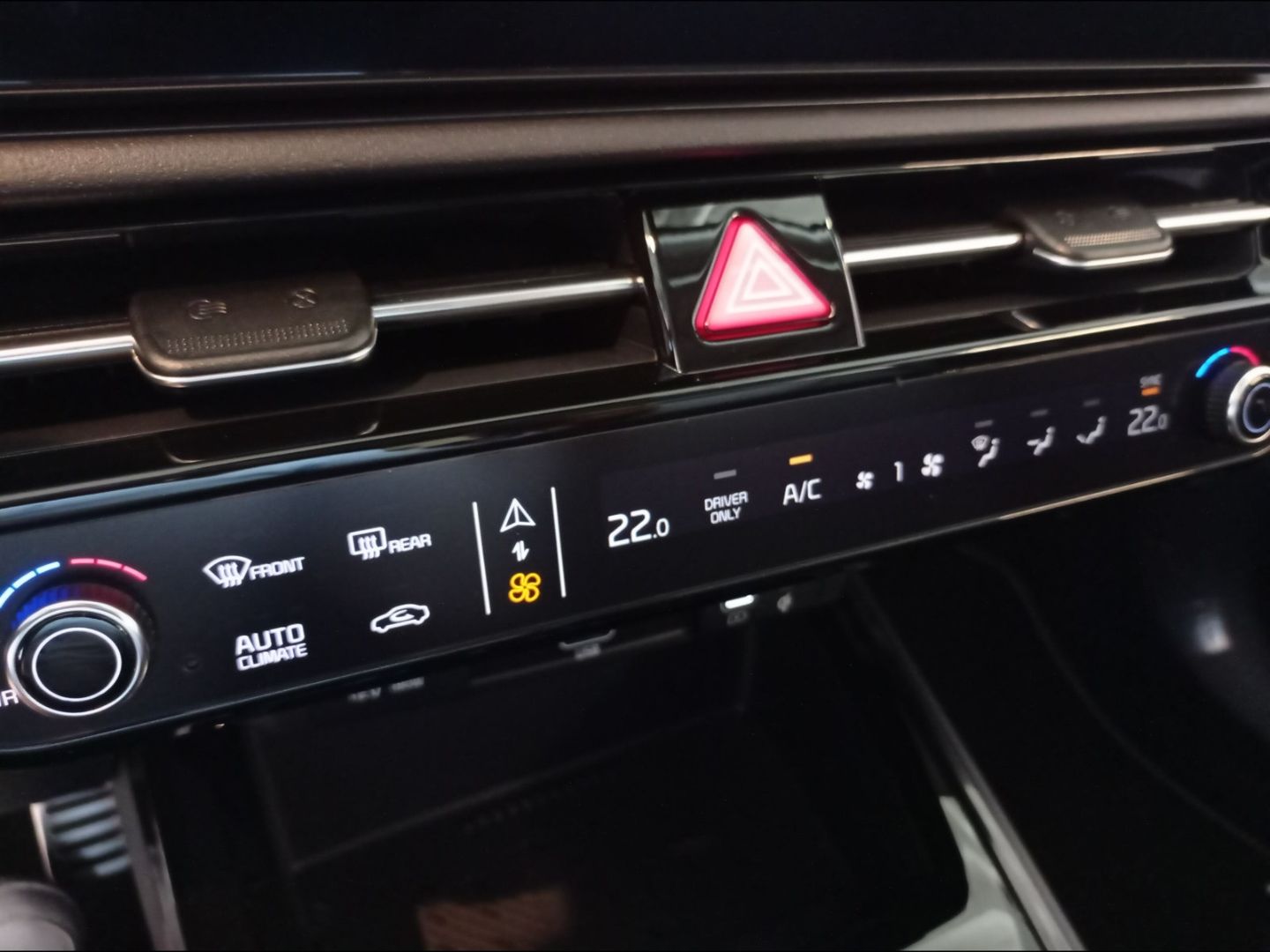 Kia Niro Spirit Plug-in Hybrid - Samsaru's Car Outlet