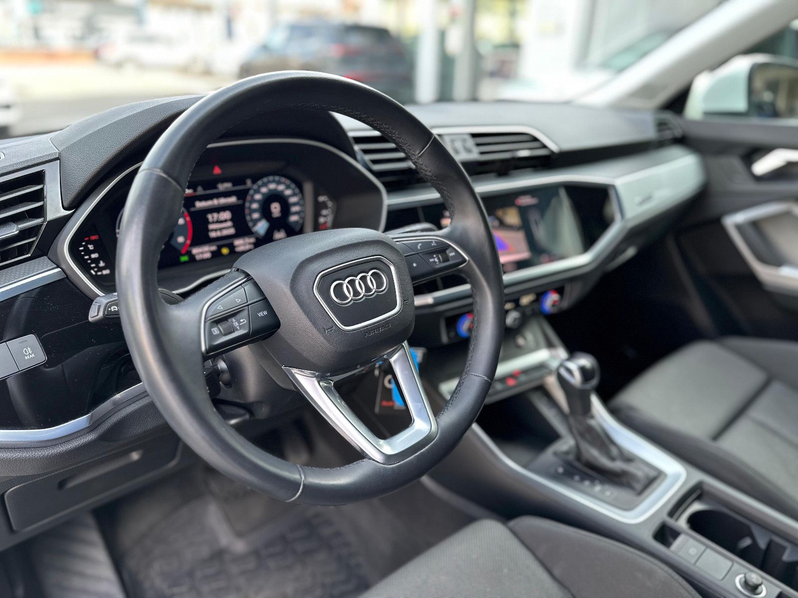 Audi Q3 SPORTBACK 40TDI QUATTRO - Samsaru's Car Outlet
