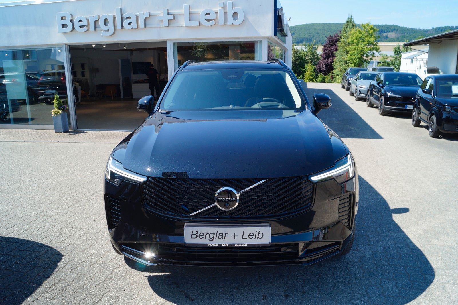 Volvo XC90 T8 AWD PlugIn Hybrid Ultra Dark 7-Sitze Aut