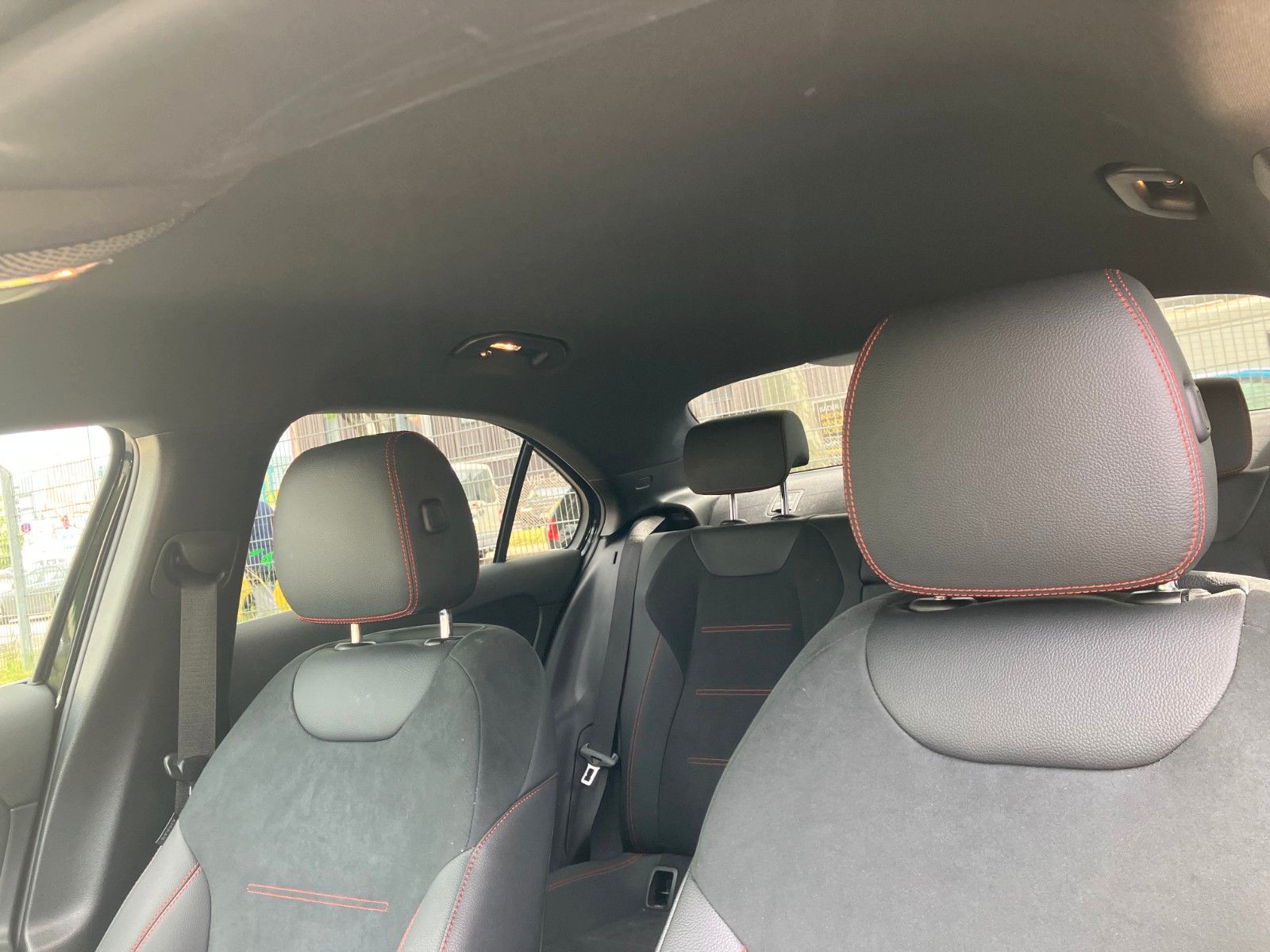 Mercedes-Benz A 250 e Limousine - Samsaru's Car Outlet
