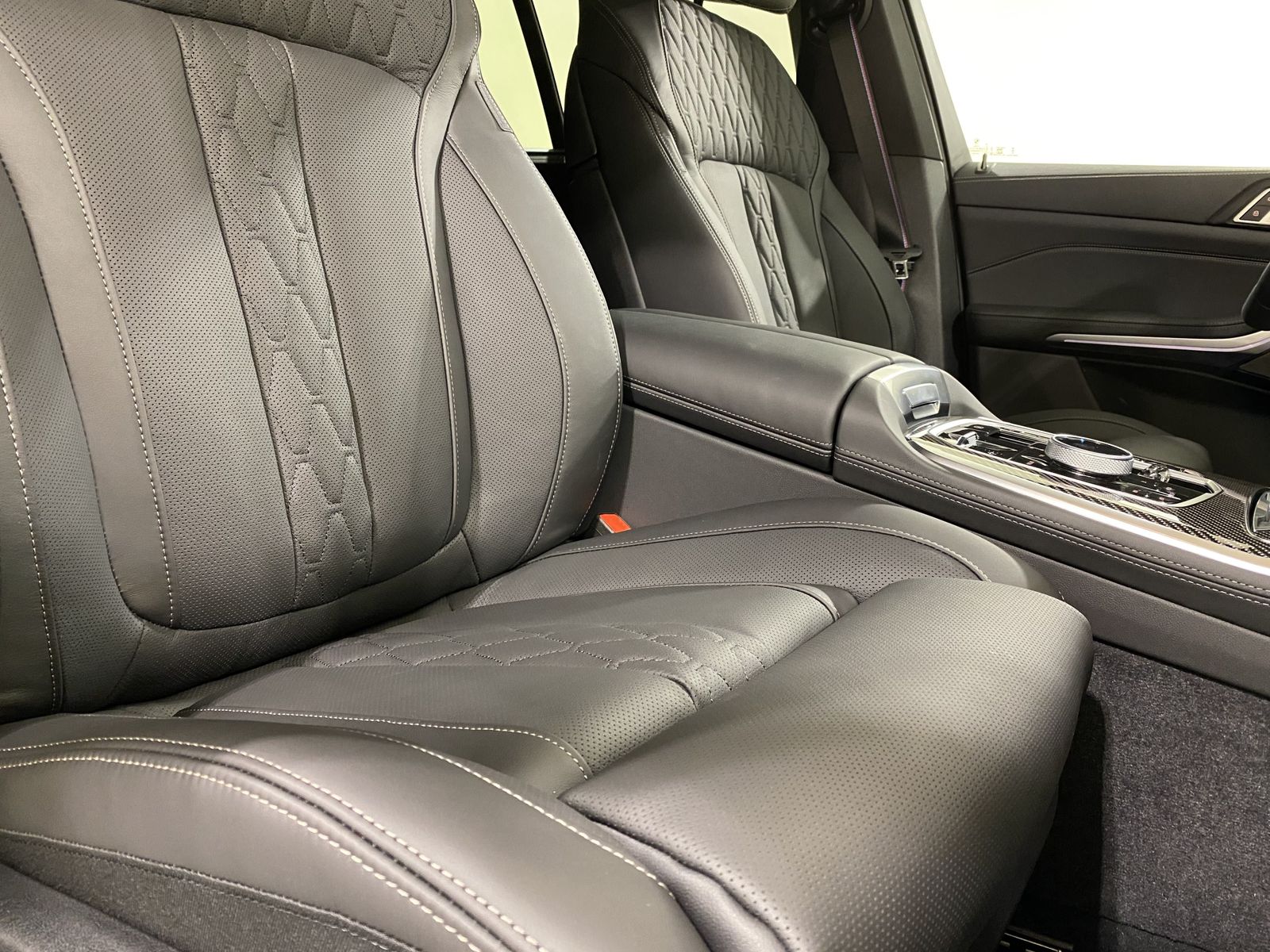 BMW X5 xDrive50e M Sport Pro DA+ PA+ HK Pano AHK Akt