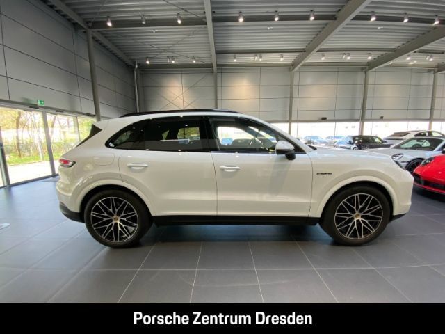 Porsche Cayenne E-Hybrid AHK Luft Massage  Soft Bose Chr