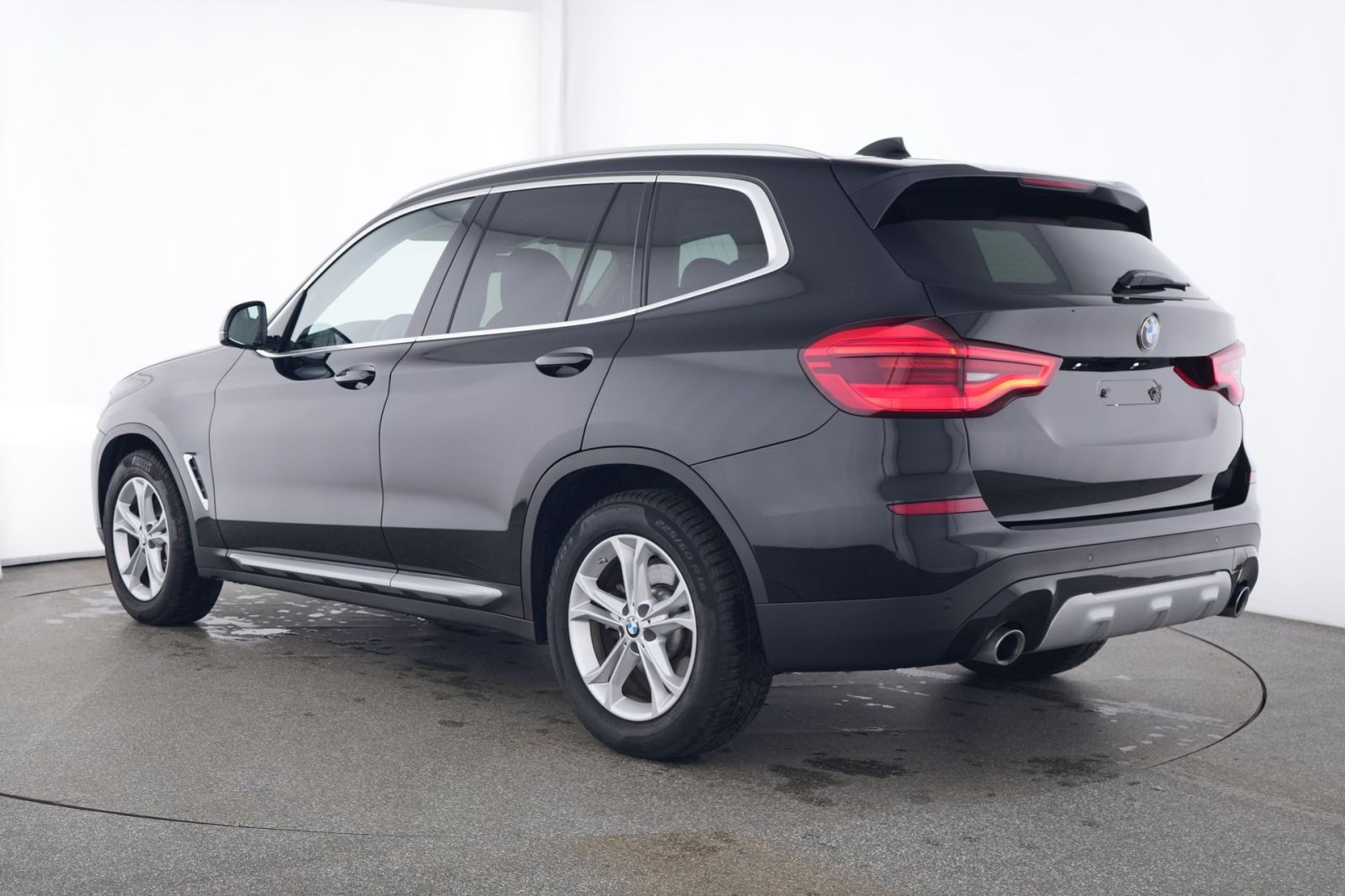 BMW X3 d Advantage xDrive - Samsaru's Car Outlet