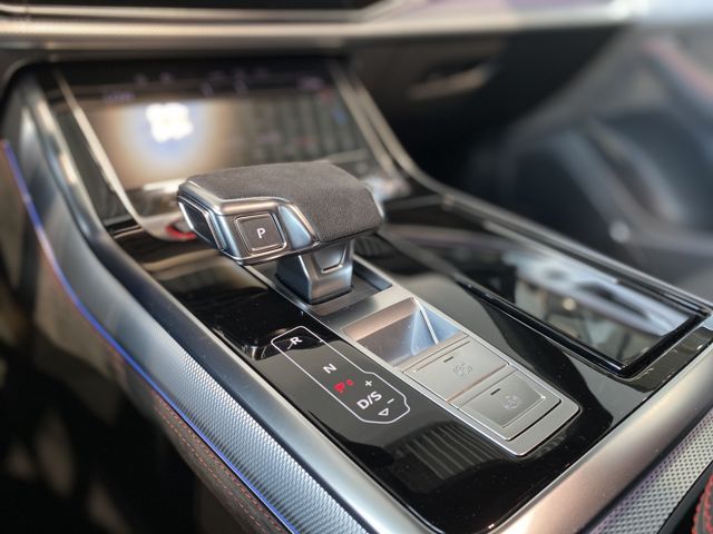 Audi RSQ8 RS Design Pano Kameras Matrix Head Up 23''