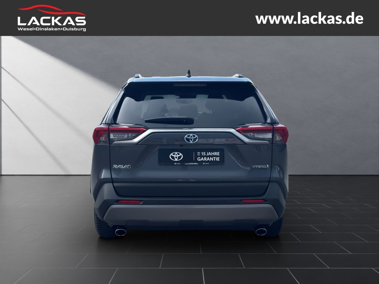 Toyota RAV 4 Hybrid - Samsaru's Car Outlet