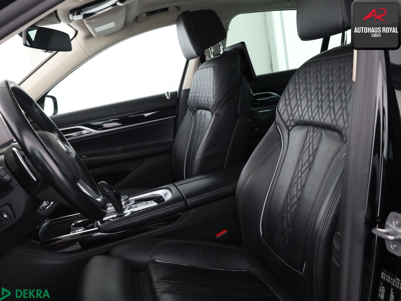 BMW 750 d xDrive M SPORT FOND-TV,NIGHT-VISION,HUD,SH