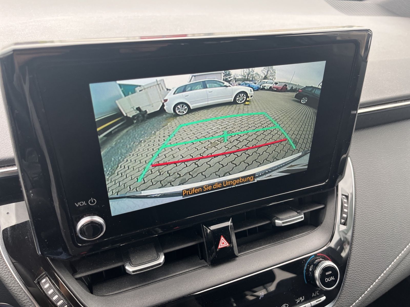 Toyota Corolla Touring / Sports Hybrid - Samsaru's Car Outlet