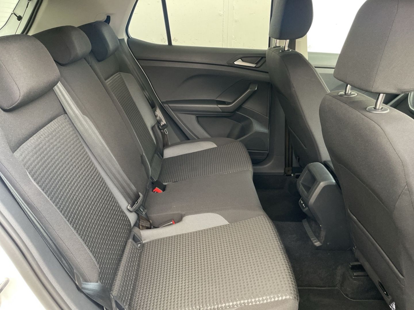 Volkswagen T-Cross 1.5 TSI DSG Active - Samsaru's Car Outlet
