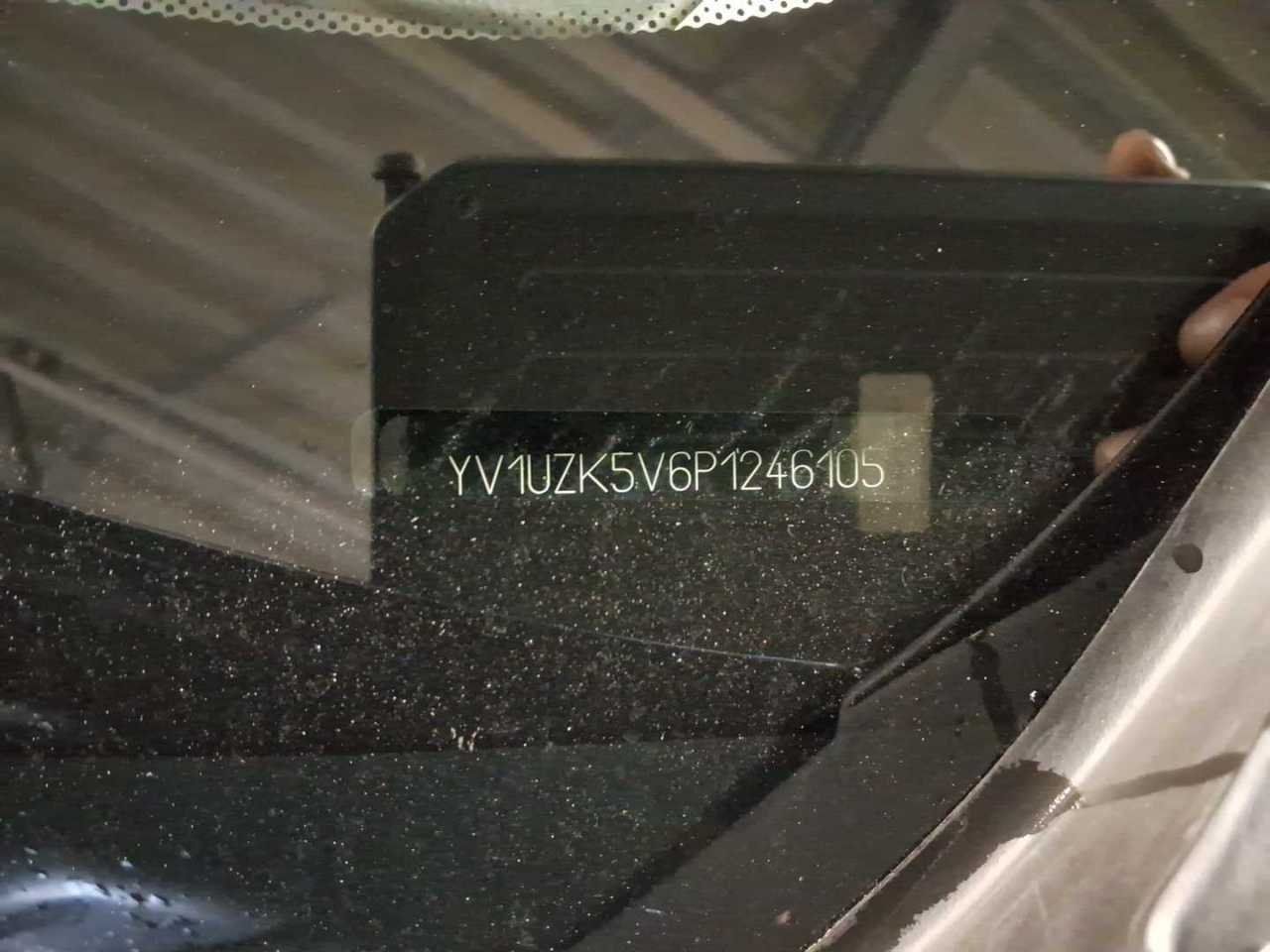 Volvo XC 60 B4 AHK S-Dach El.Heckkl.