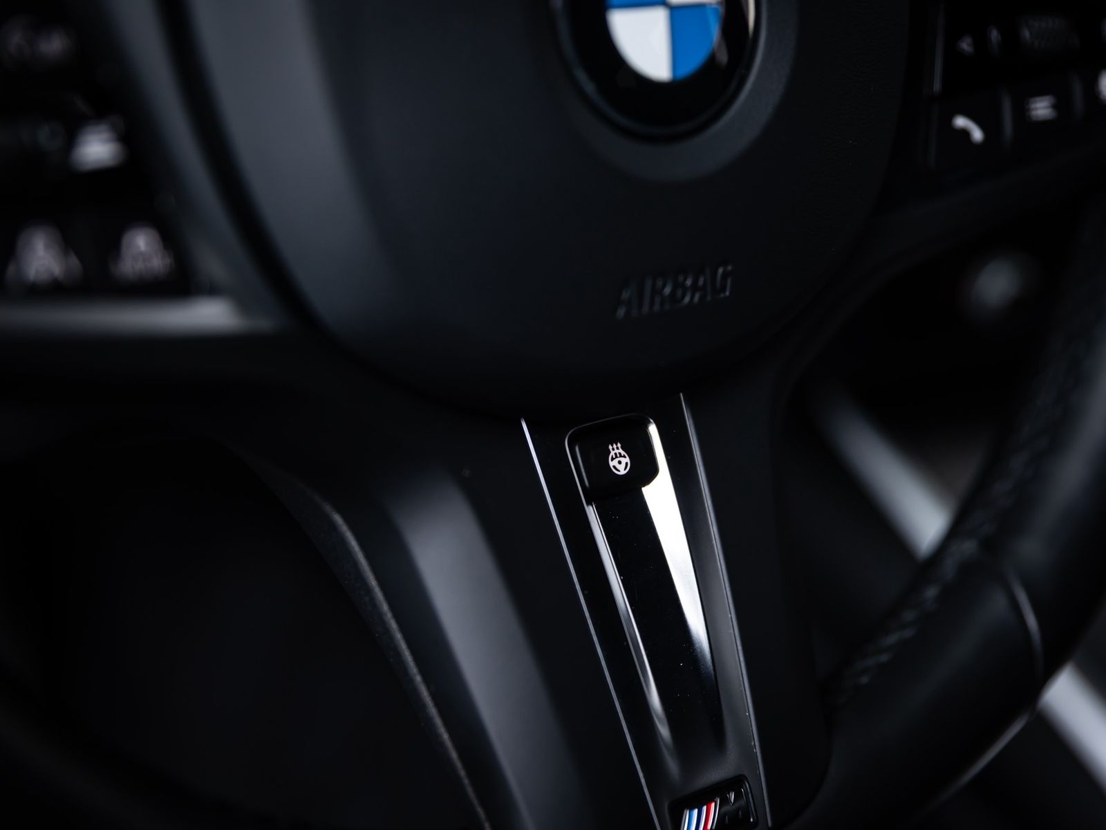 BMW 320d M Sport - Samsaru's Car Outlet