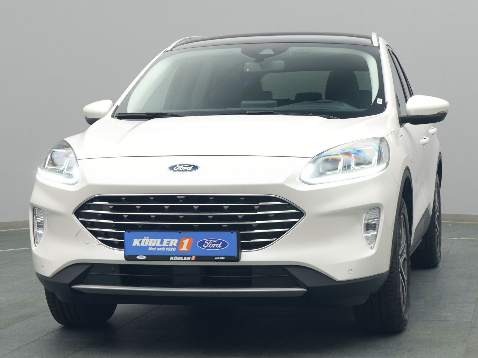 Ford Kuga Titanium X 225PS Plug-in-Hybrid Aut. - Samsaru's Car Outlet