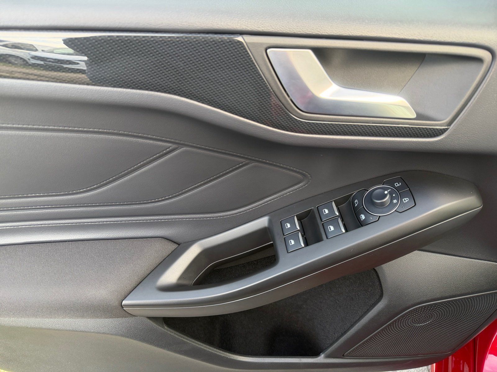 Ford Focus Turnier ST-Line X 1.0 EcoBoost ACC+KAM+B&O