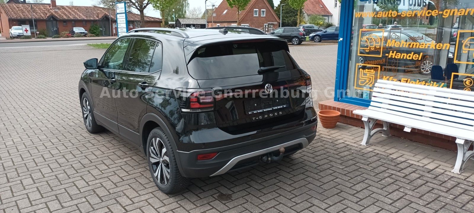 Volkswagen T-Cross - Samsaru's Car Outlet
