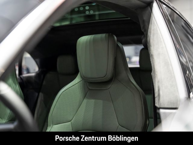 Porsche Macan Turbo - Samsaru's Car Outlet