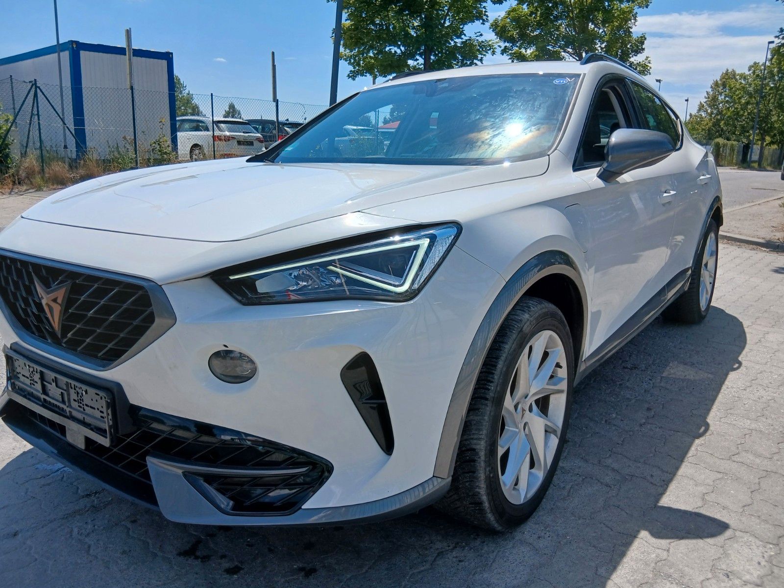Cupra Formentor Hybrid Plug-in-Hybrid - Samsaru's Car Outlet