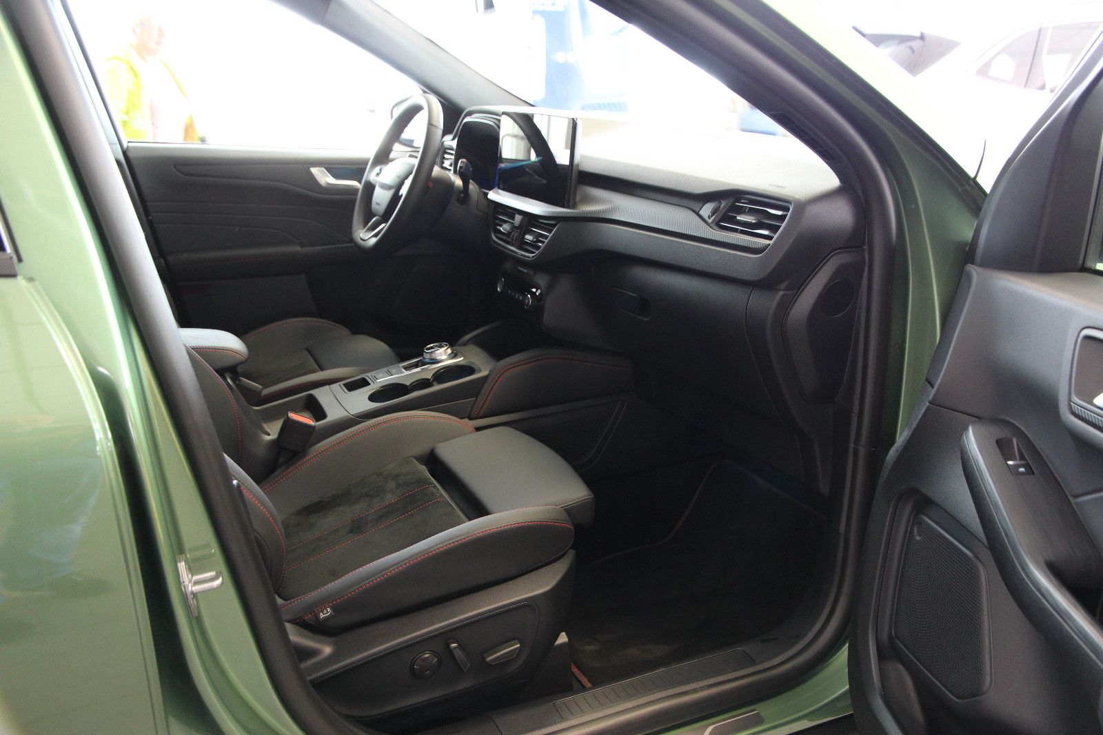 Ford Kuga Plug-In Hybrid PHEV ST-Line X LED/HUD/AHK