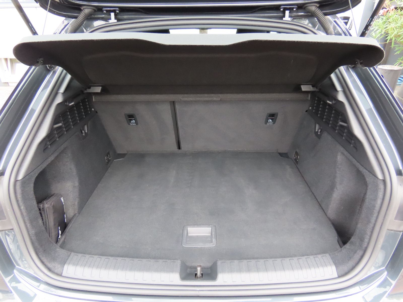 Audi A3 35 TFSI Sportback Sportsitze Navigation