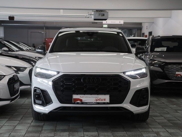Audi Q5 55 TFSI e quattro S line AHK Pano HuD ACC Mat