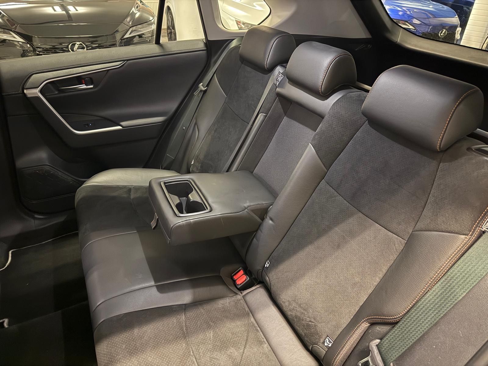 Toyota RAV 4 HYBRID-4x4-LED-LEDER-KAMERA-MOD. 2024