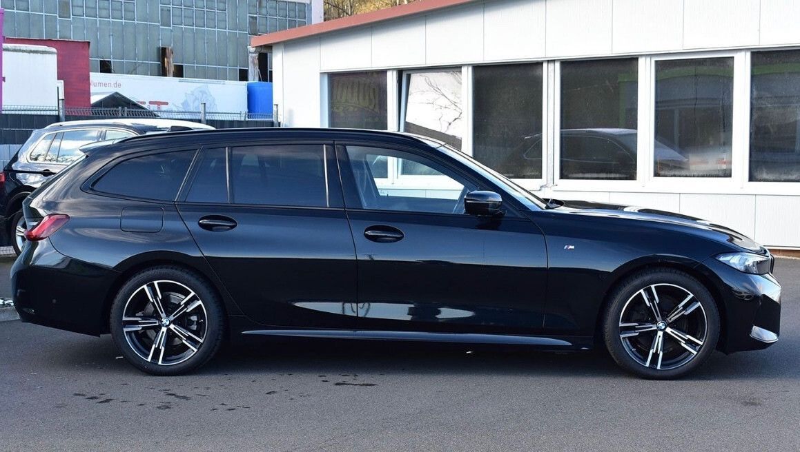 BMW Bmw 320d xDrive Touring Msport - Samsaru's Car Outlet