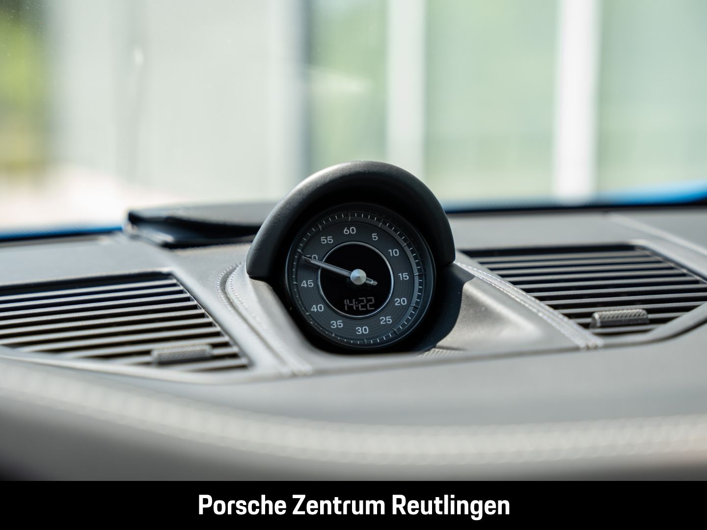 Porsche 992 911 Turbo S Burmester InnoDrive HA-Lenkung