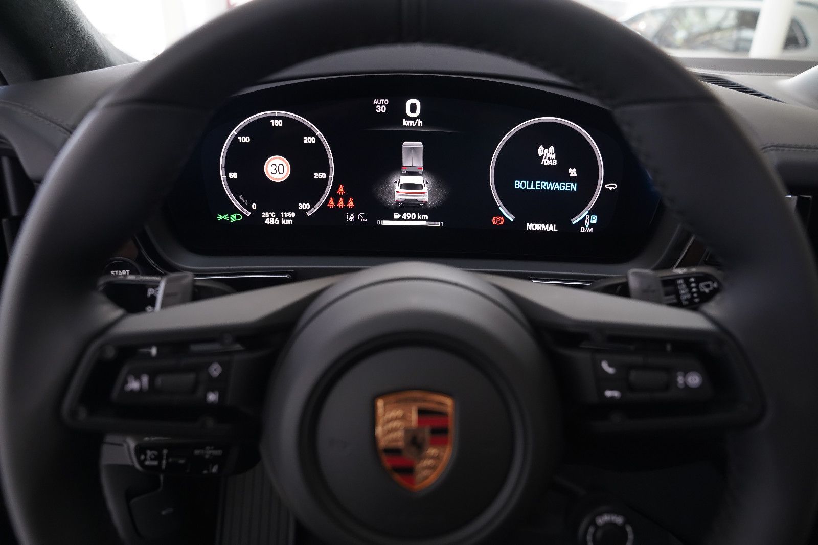 Porsche Cayenne GTS Hinterachslenkung 360 Pano AHK ACC