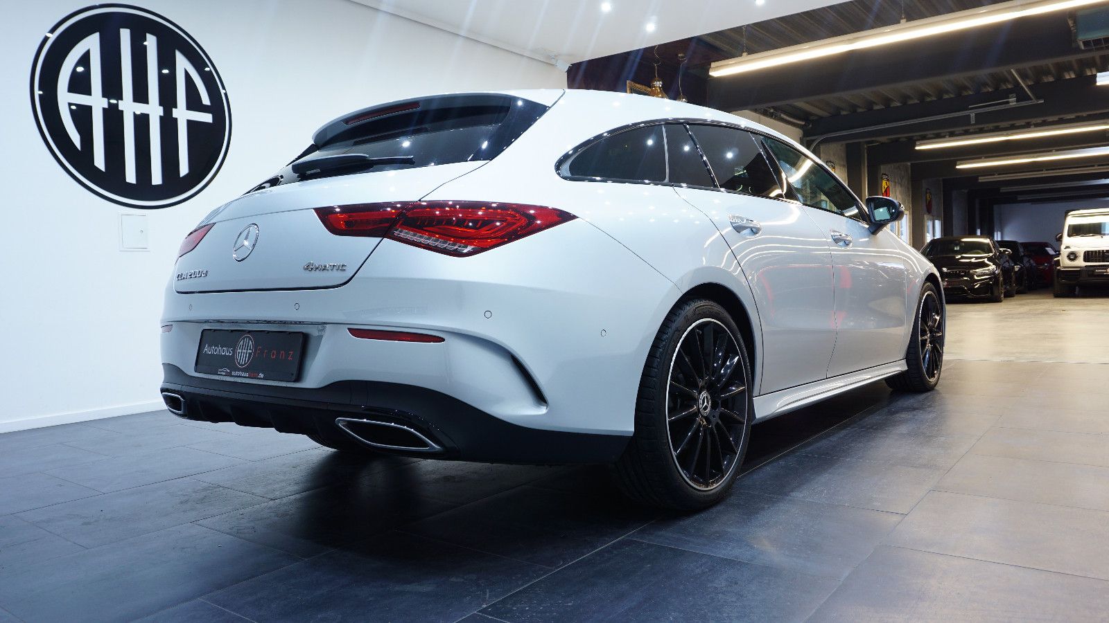 Mercedes-Benz CLA 200 Shooting Brake 4MATIC - Samsaru's Car Outlet