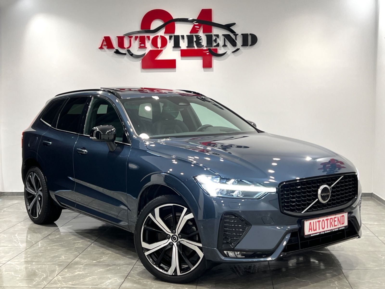 Volvo XC60 R Design AWD - Samsaru's Car Outlet