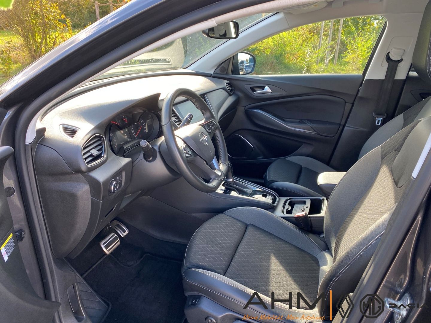 Opel Grandland X Edition 1.5 D - Samsaru's Car Outlet