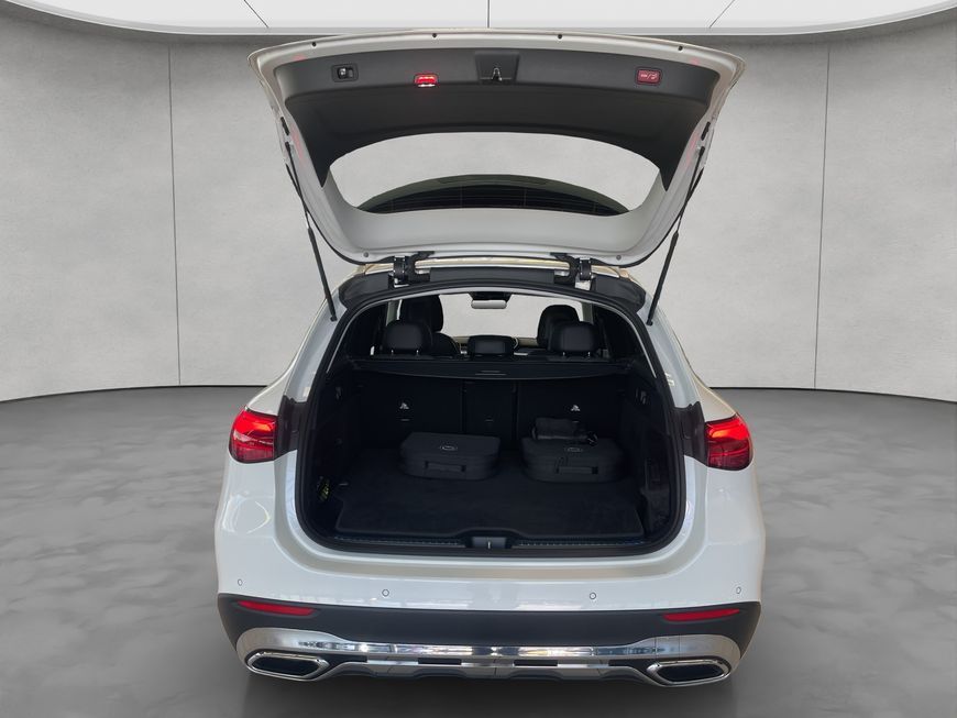 Mercedes-Benz GLC 300 e 4M Avantgarde Adva+|AHK|Pano|360°|Dist