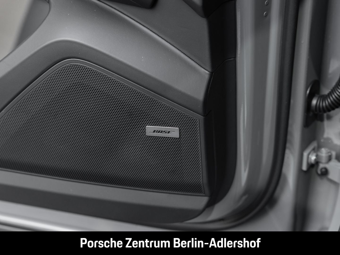 Porsche Cayenne S Head-Up Sportabgasanlage Luftfederung