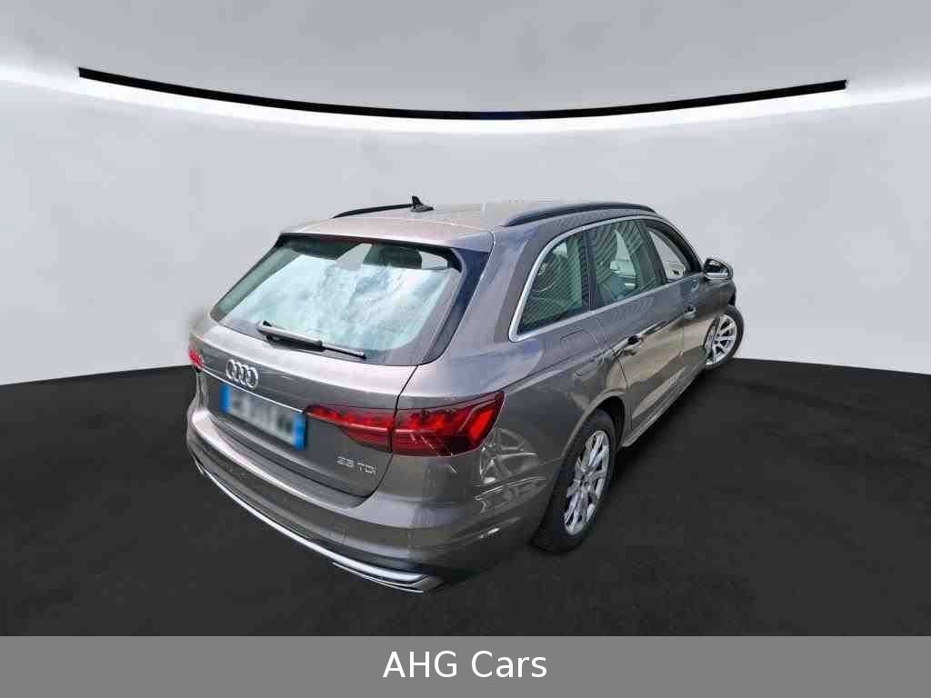 Audi A4 Avant 2.0 TDI DSG - Samsaru's Car Outlet