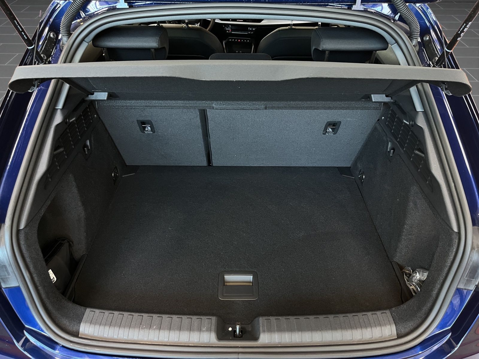 Audi A3 Sportback 35 TDI S tronic - Samsaru's Car Outlet