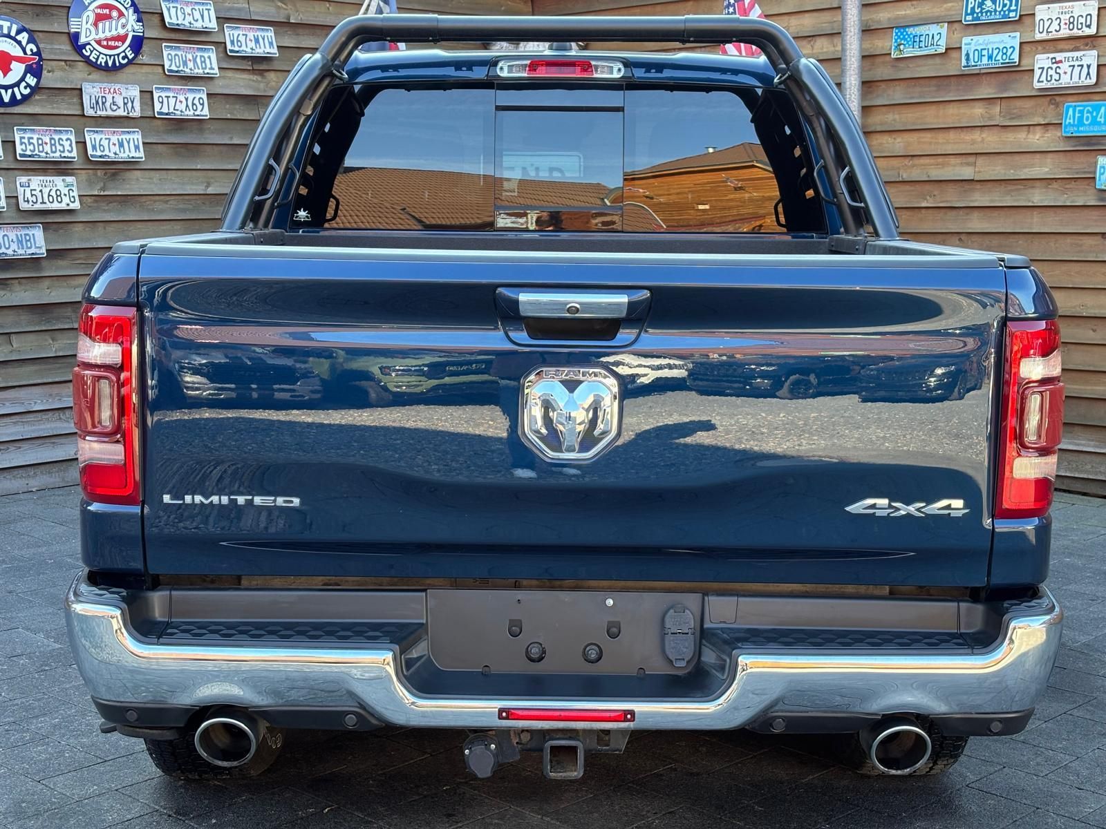 Dodge RAM 1500 5,7 Limited 360° 12´´ Navi H&K AHK