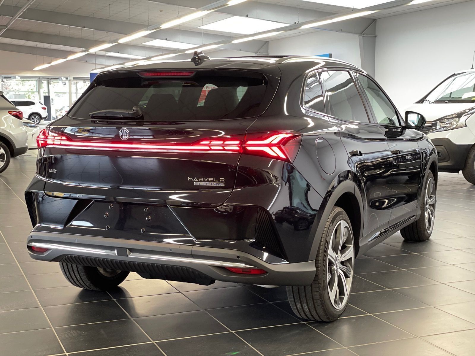 MG Marvel R|360°|NAVI|SHZ|Klimaaut|Pano|CarPlay|LED