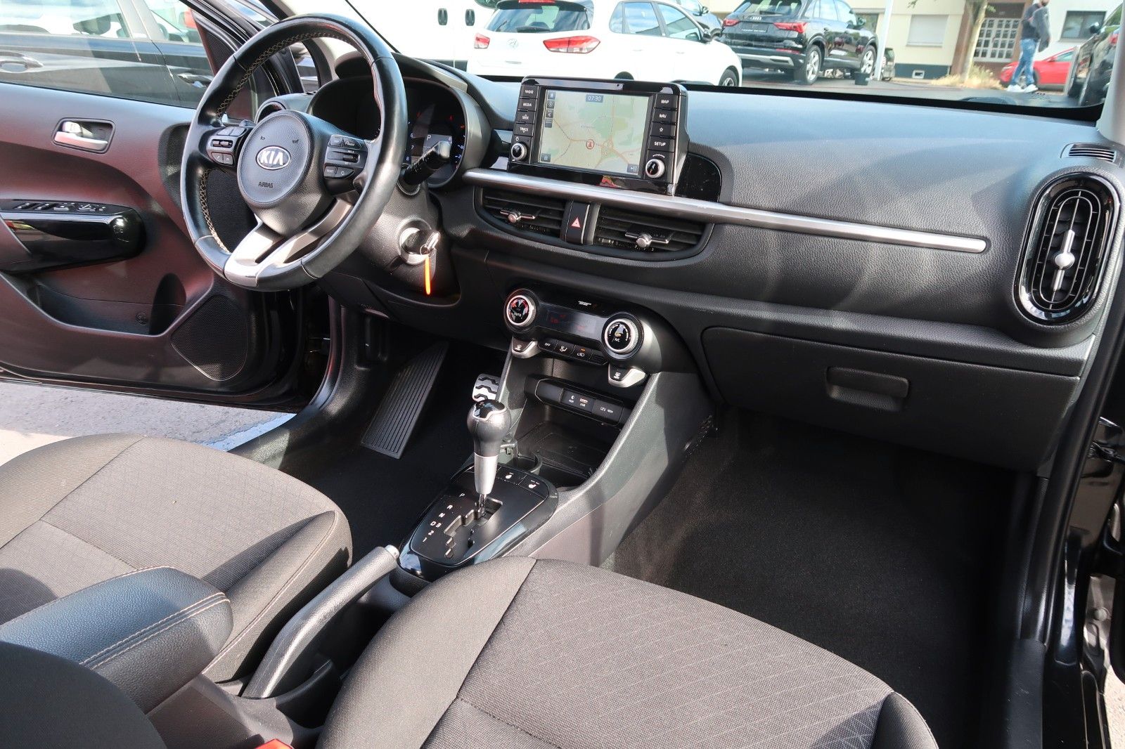 Kia Picanto Spirit - Samsaru's Car Outlet