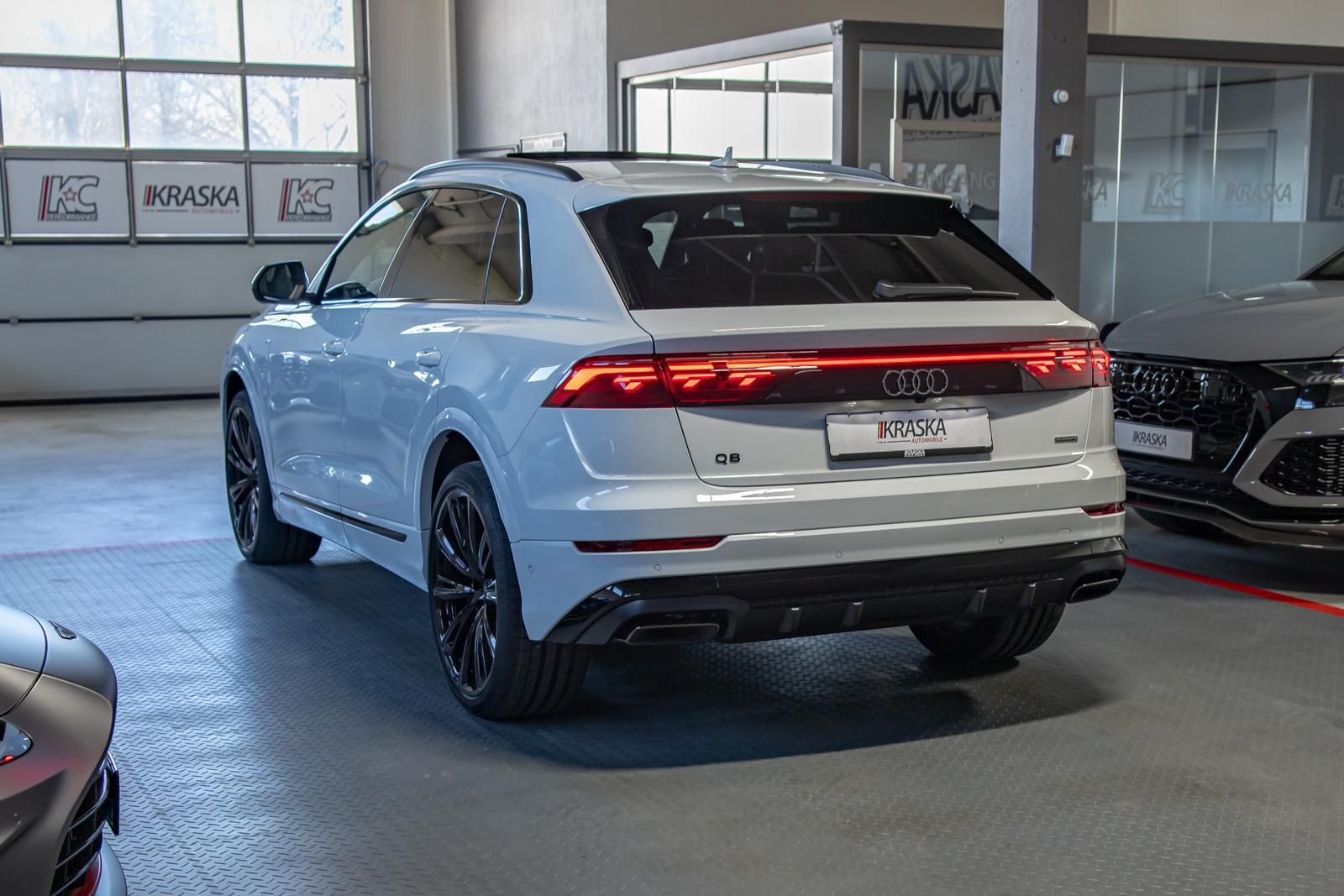 Audi Q8 50 TDI quattro S-Line - Samsaru's Car Outlet