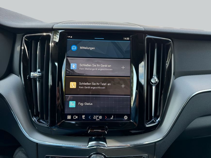 Volvo XC60 B5 B AWD Plus Dark