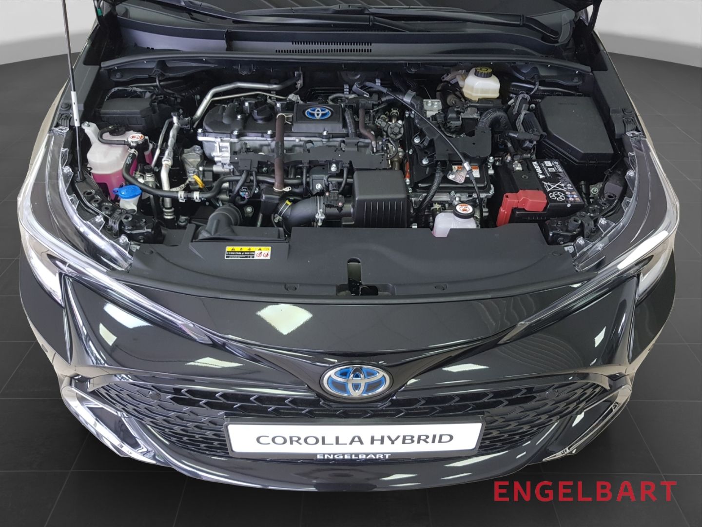 Toyota Corolla 1.8 Hybrid - Samsaru's Car Outlet