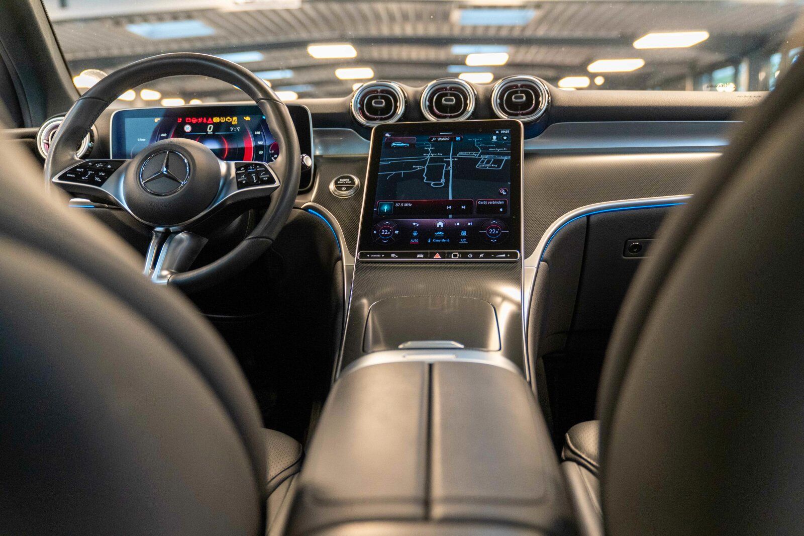 Mercedes-Benz GLC 220 d 4M AVANTGARDE Burmester Pano Sitzklima