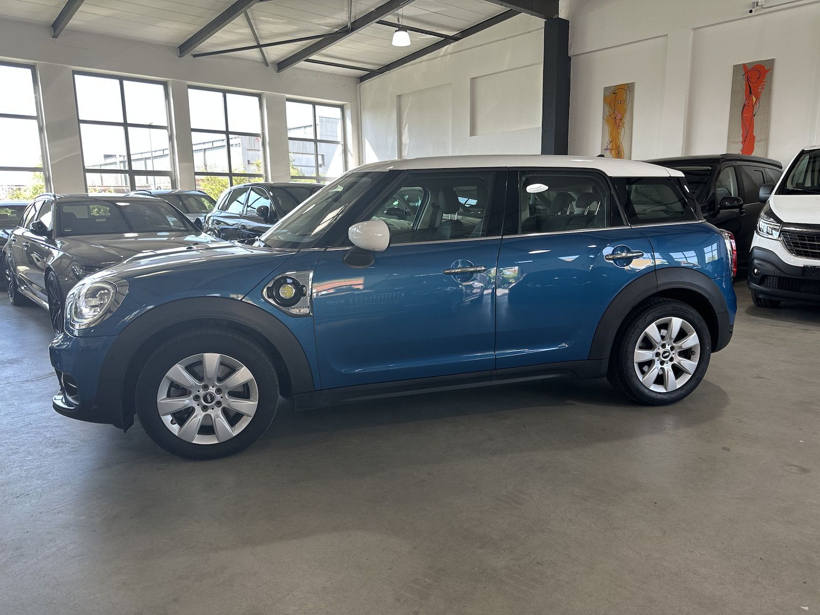 MINI Cooper S Countryman S E ALL4 - Samsaru's Car Outlet