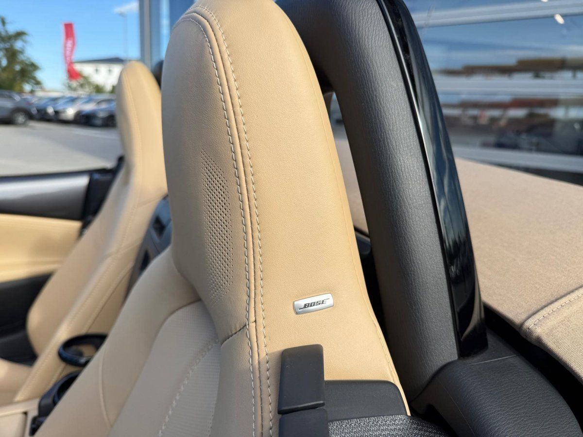 Mazda MX-5 2.0 (184PS) Schalter Kazari Allwetterr. Rüc