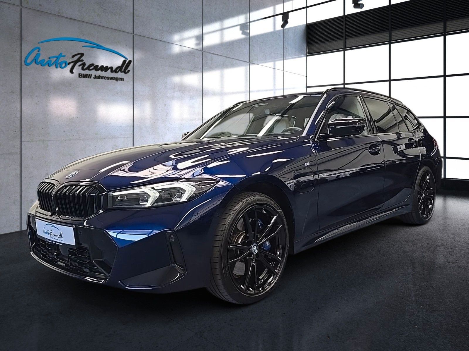 BMW 330e xDrive M Sport Pro - Samsaru's Car Outlet