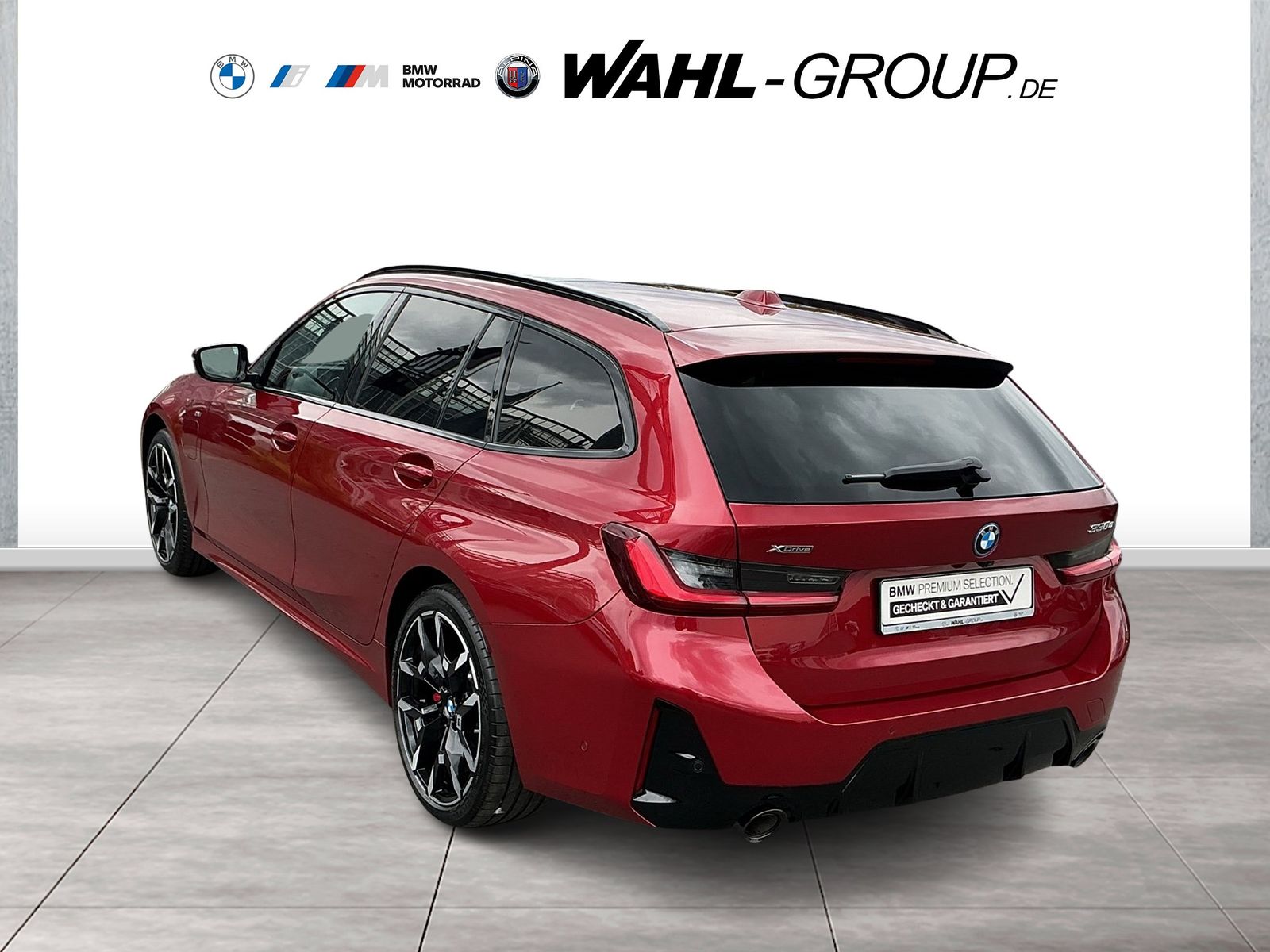 BMW 330e xDrive TOURING M SPORT PRO AHK PANO E-SITZE