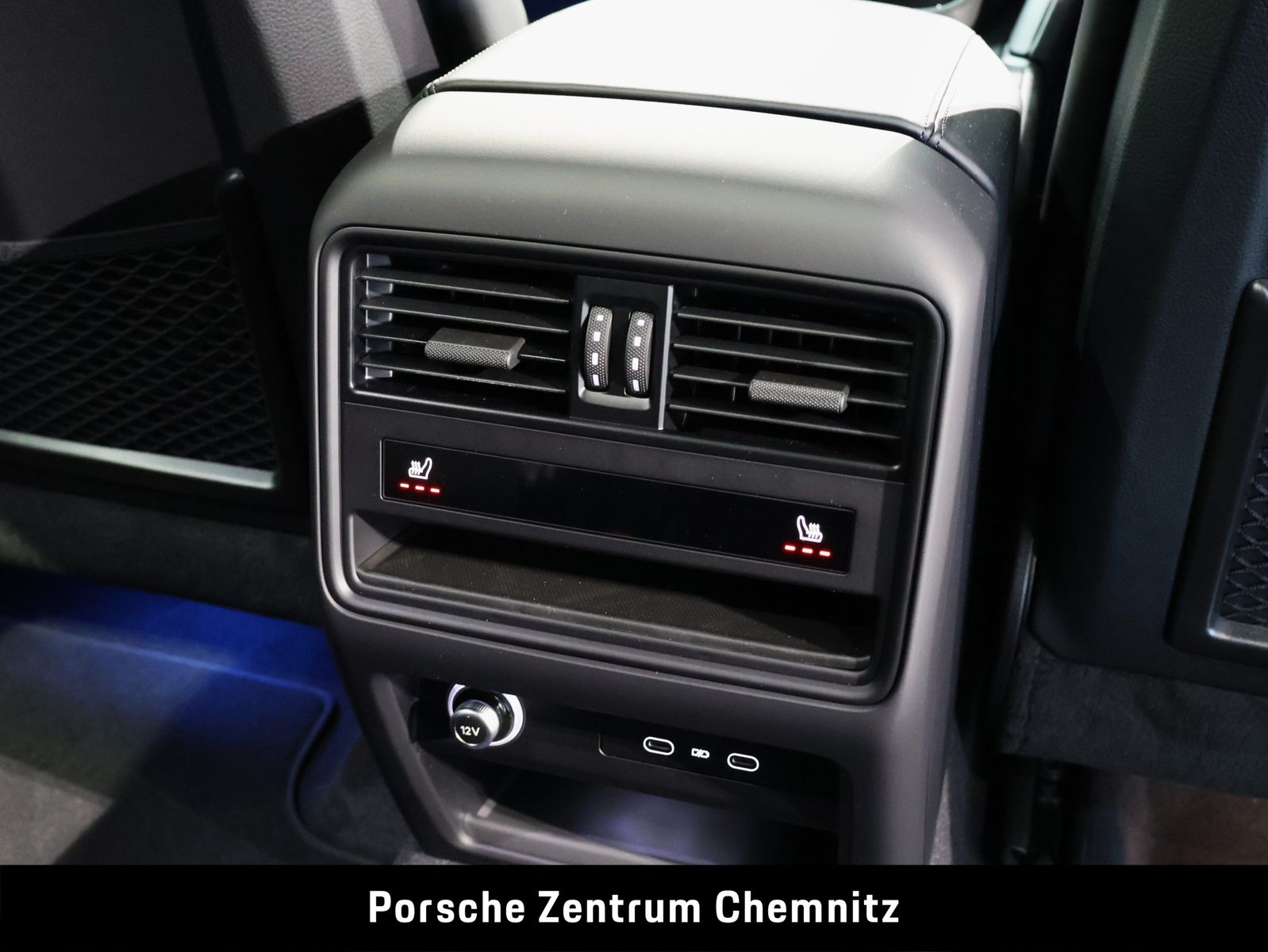Porsche Cayenne E-Hybrid Coupé Black Edition!;Head-Up;In