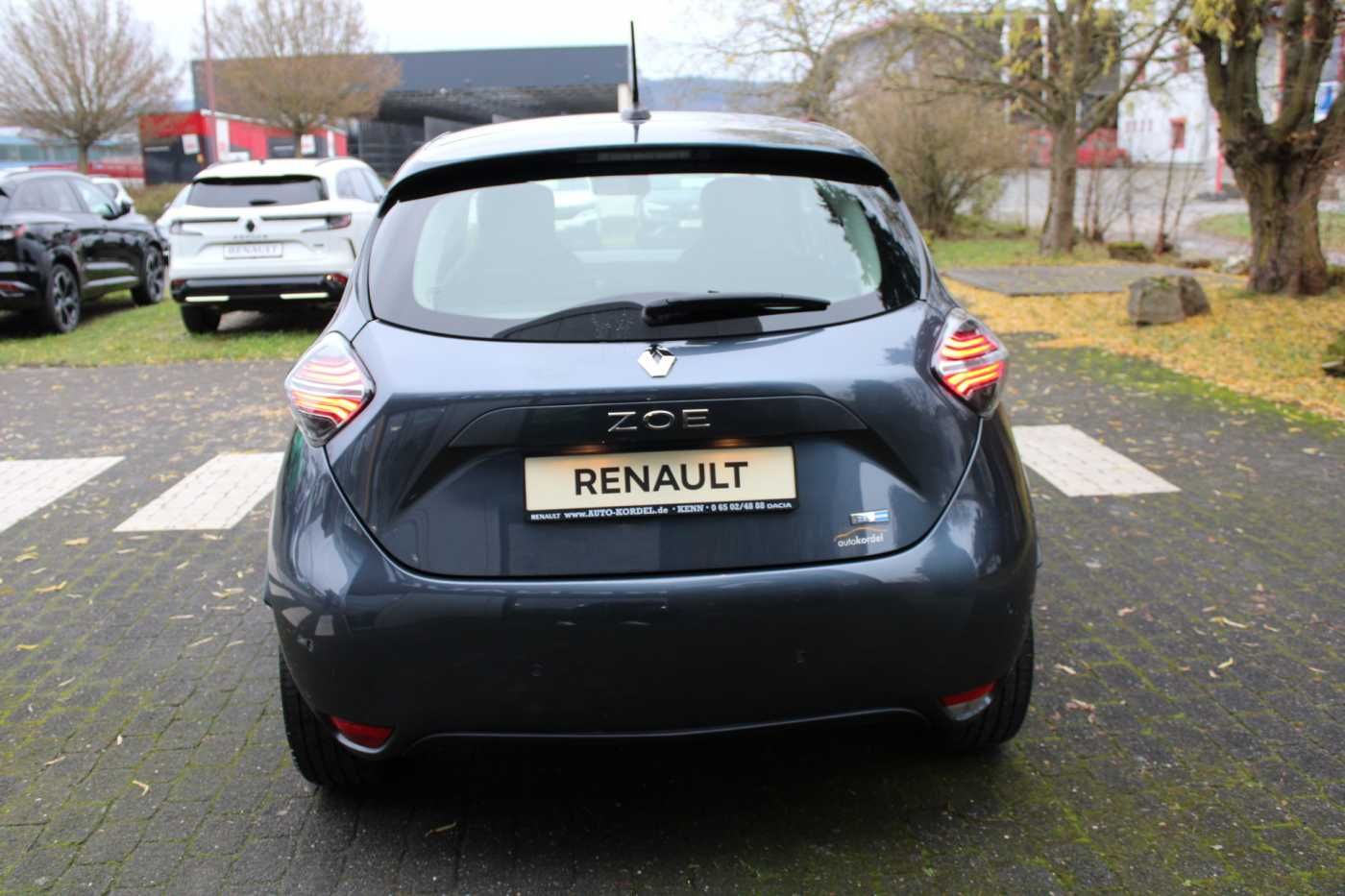 Renault ZOE R110 Z.E. 50 EXPERIENCE - Samsaru's Car Outlet