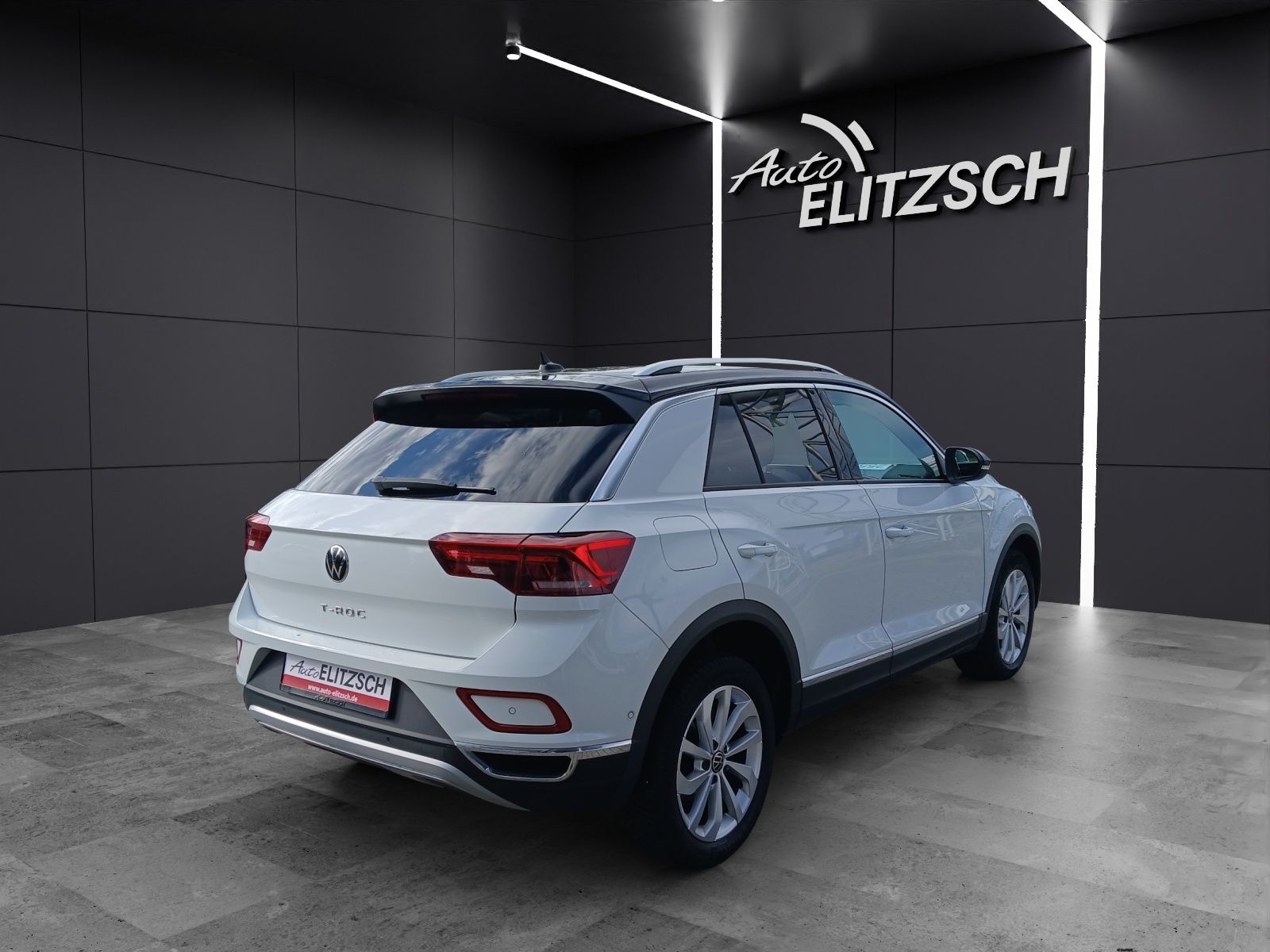 Volkswagen T-Roc TDI Style - Samsaru's Car Outlet